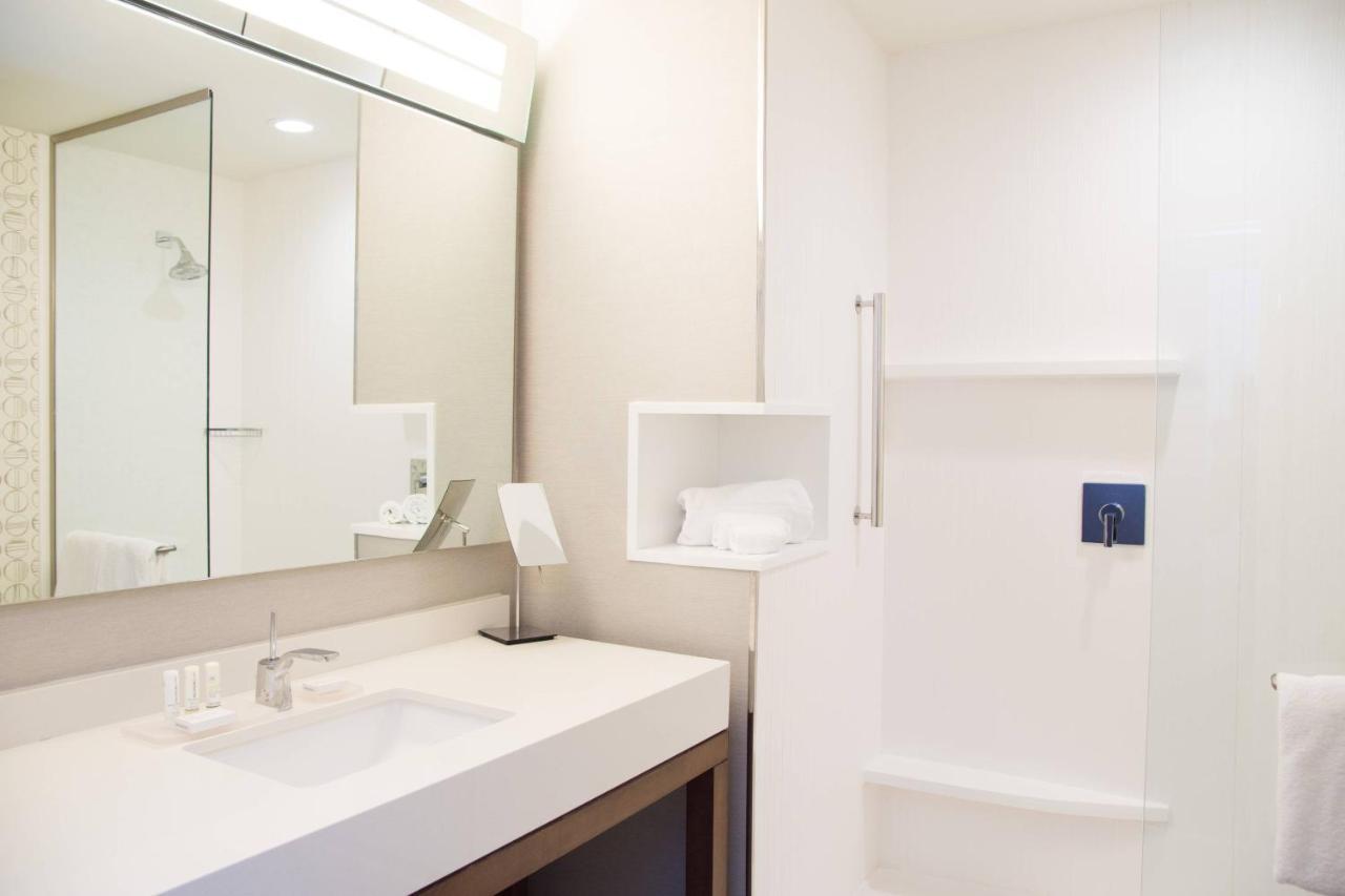 Courtyard By Marriott Oxford Hotel Ngoại thất bức ảnh